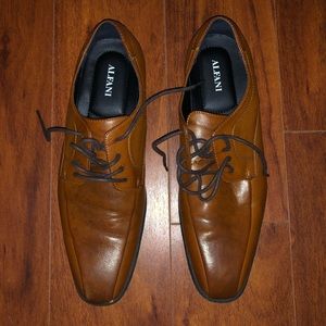Used Men’s Alfani Dress Shoes